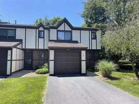 16 Topaz Run, Poughkeepsie, NY 12603 photo 1