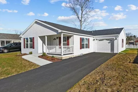 11 Orlando, Poughkeepsie, NY 12603
