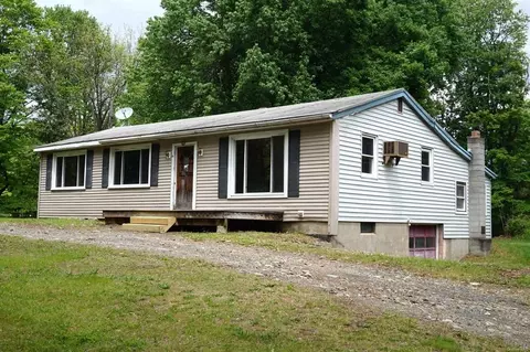 26 Bowman Rd, Pine Plains, NY 12567