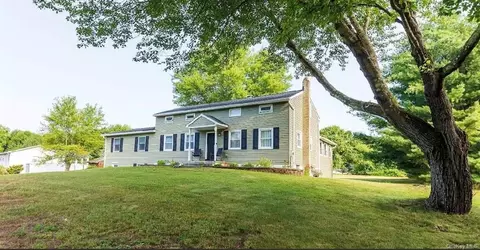 37 Tina Ln, East Fishkill, NY 12533