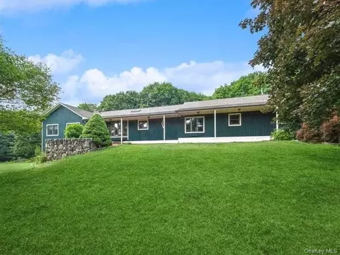 45 Rymph Rd, La Grange, NY 12540