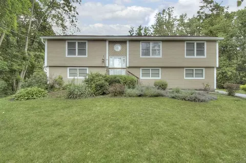 8 J Mae Cir, Dover, NY 12522 photo 1