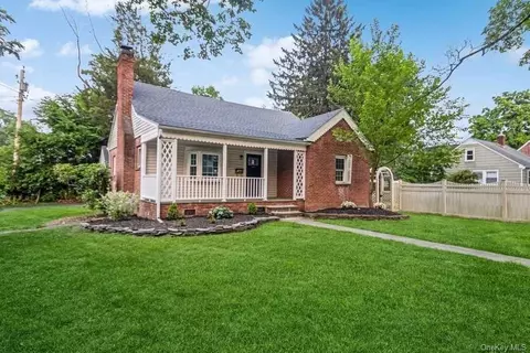 23 Meyer Ave, Poughkeepsie, NY 12603