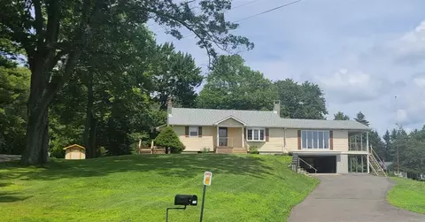 245 Snyderville Rd, Gallatin, NY 12523