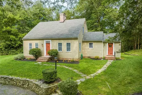 164 Willets, Red Hook, NY 12571 photo 1