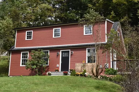 132 Center St, North East, NY 12546