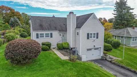 6 Birch, Fishkill, NY 12524 photo 1