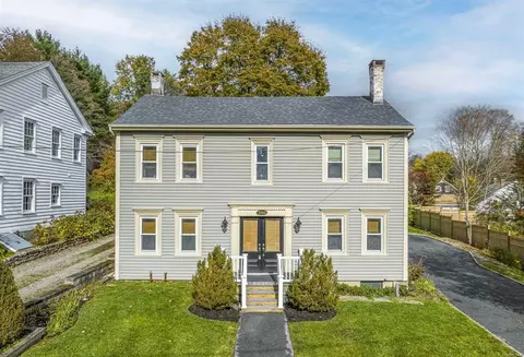 3241 Sharon Tpke, Washington, NY 12524