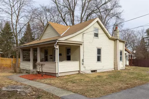23 Cedar Ave, Poughkeepsie, NY 12603 photo 1