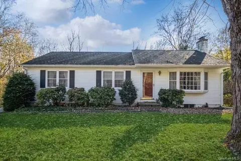 46 Homer Pl, Poughkeepsie, NY 12603