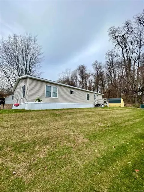 34 Indiana, Port Ewen, NY 12466