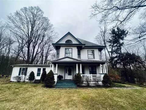 665 State Route 32, Woodbury Town, NY 10930