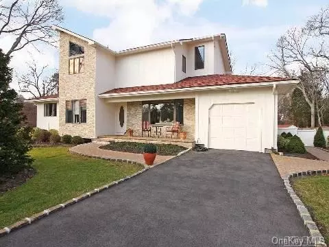 12 Howe Rd, Coram, NY 11727 photo 1