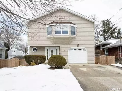 29 Washington St, Babylon, NY 11702 photo 1