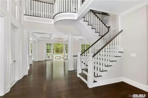 21 Barn Ln, Bridgehampton, NY 11932 photo 1