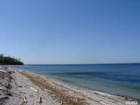 Undisclosed, Southold, NY 11957 photo 1