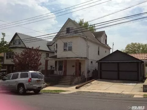 155-12 Cherry Ave, Flushing, NY 11355 photo 1