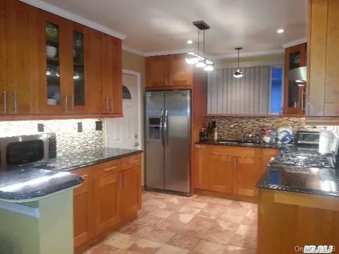 795 Edward St, Baldwin, NY 11510 photo 1