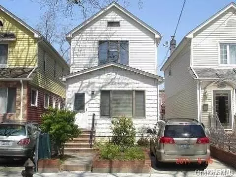 Undisclosed, Flushing, NY 11358 photo 1