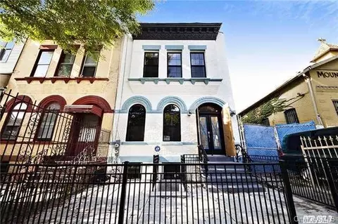 275 Eldert St, Brooklyn, NY 11207 photo 1