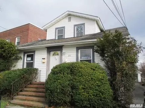 261 S Ocean Ave, Patchogue, NY 11772 photo 1