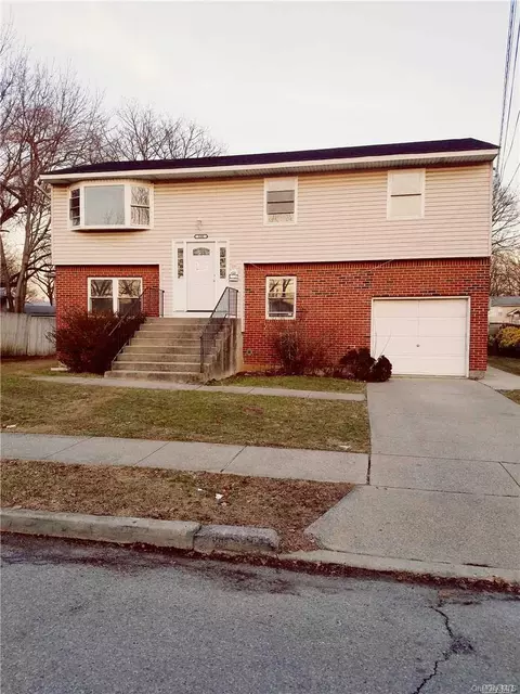130 Stevens St, Roosevelt, NY 11575 photo 1