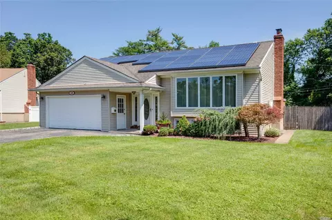 119 Roxton Rd, Plainview, NY 11803 photo 1