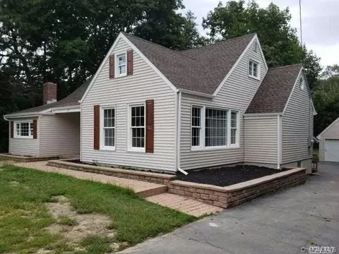 350 N Ocean Ave, Patchogue, NY 11772 photo 1