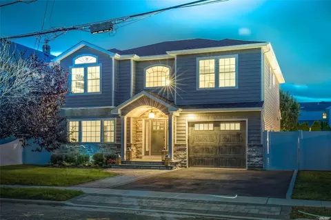 4 Romscho St, Bethpage, NY 11714 photo 1