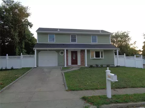 144 Root Ave, Central Islip, NY 11722 photo 1