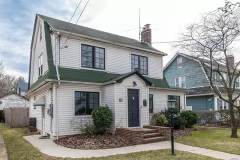 864 Lorenz Ave, Baldwin, NY 11510 photo 1
