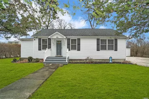 85 Huntington Dr, Mastic Beach, NY 11951 photo 1