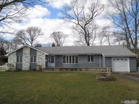 146 Ketcham Ave, Patchogue, NY 11772 photo 1