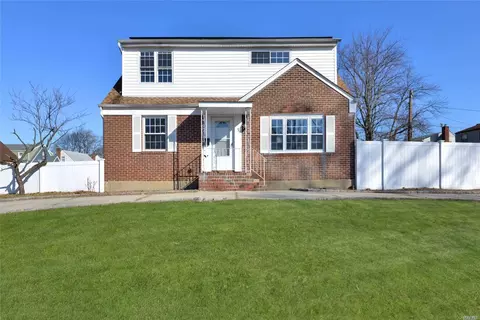 1 Chittendon St, Valley Stream, NY 11580 photo 1