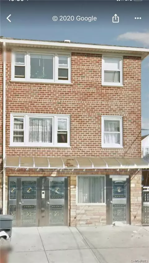 42-31 164 St, Flushing, NY 11358 photo 1