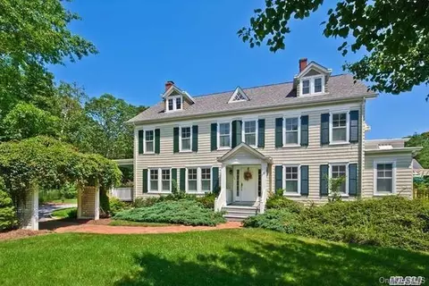 28 Jagger Ln, Westhampton, NY 11977 photo 1