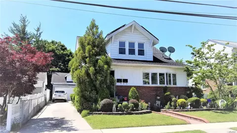 24 E Maujer St, Valley Stream, NY 11580 photo 1