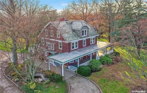 40 Town Path, Glen Cove, NY 11542
