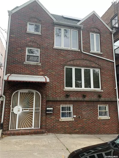 155-21 Cherry Ave, Flushing, NY 11355 photo 1