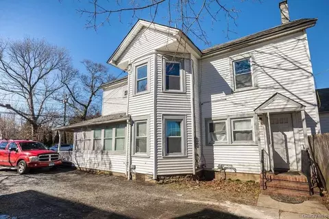 115 Maple Ave, Patchogue, NY 11772 photo 1