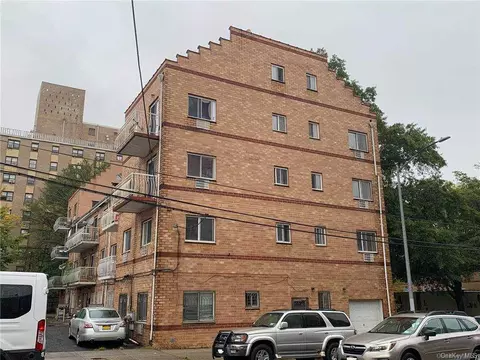 136-07 35th Ave, Flushing, NY 11354 photo 1