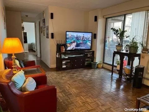 134-46 Maple Ave #5C, Flushing, NY 11355 photo 1