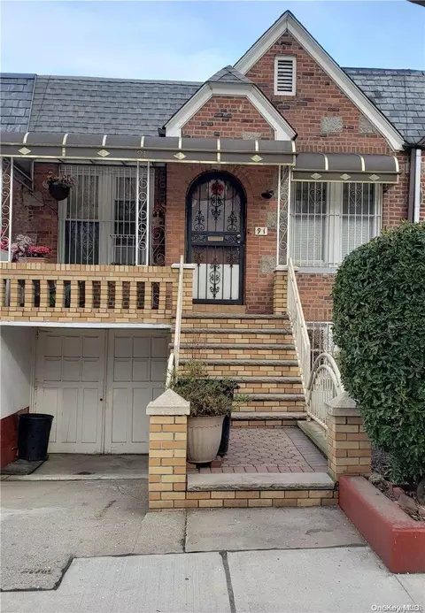 91 E 38th St, Brooklyn, NY 11203
