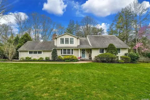 10 Brandy Rd, Cold Spring Harbor, NY 11724 photo 1