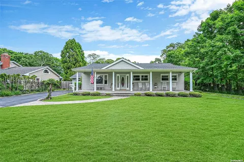 157 Pine Neck Ave, Brookhaven, NY 11772 photo 1