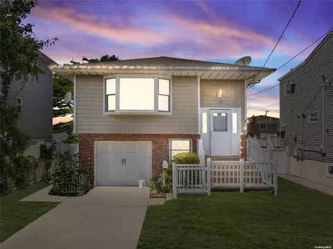 33 W Jackson Ave, Babylon, NY 11702 photo 1