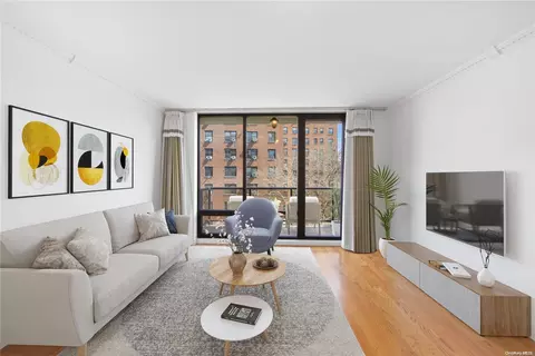 63-36 99th St #5H, Rego Park, NY 11374