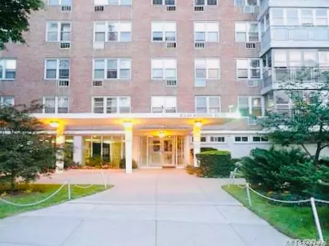 138-10 Franklin Ave #7A, Flushing, NY 11355