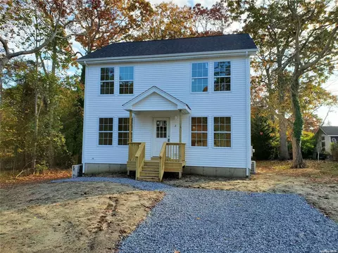 2 Anthony St, Brookhaven, NY 11772 photo 1