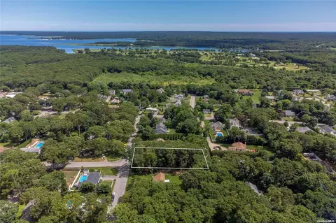 39 Daly Dr, Riverhead, NY 11901 photo 1